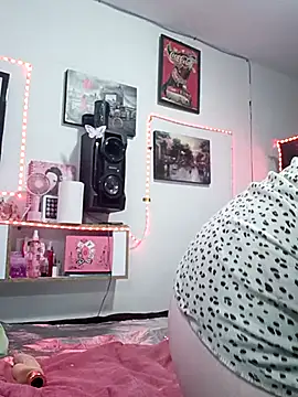 pinklajokr online show from 12.19.25