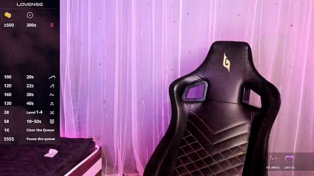 Snapshot of AmyVilvet_ chatting on 01.18.26 AmyVilvet online show from 01.18.26