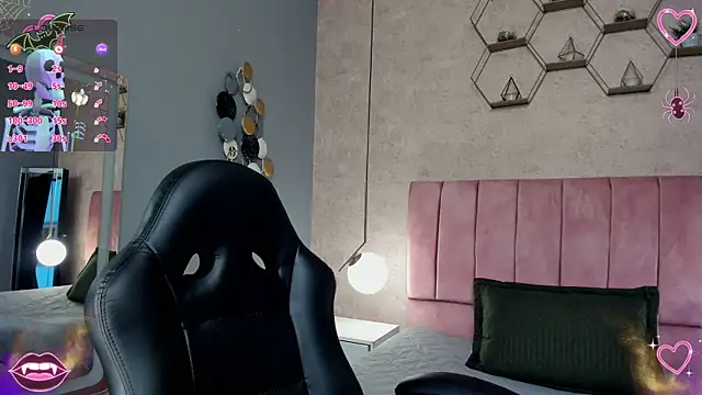 Snapshot of MAGIC_VERA chatting on 10.21.25 MAGIC VERA online show from 10.21.25