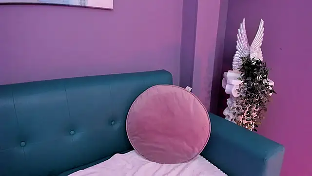 Alessiia   online show from 01.08.26