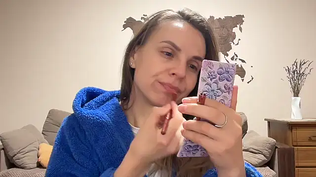 AnnieLove7722 online show from 11.28.25