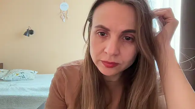 AnnieLove7722 online show from 05.07.26