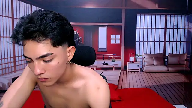 Snapshot of RomeoMillerr chatting on 10.18.25 RomeoMillerr online show from 10.18.25