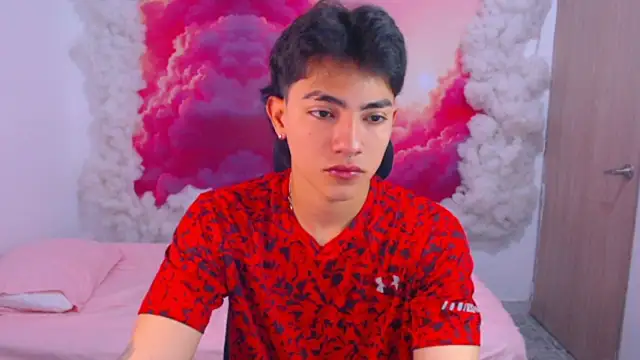 Snapshot of RomeoMillerr chatting on 10.30.25 RomeoMillerr online show from 10.30.25