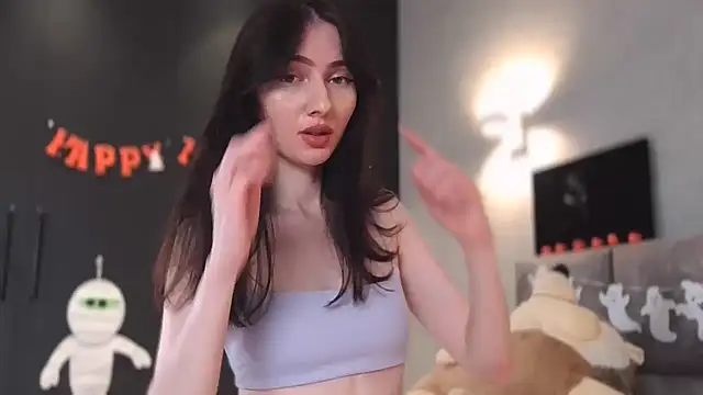 AnaMoonlight online show from 10.28.25