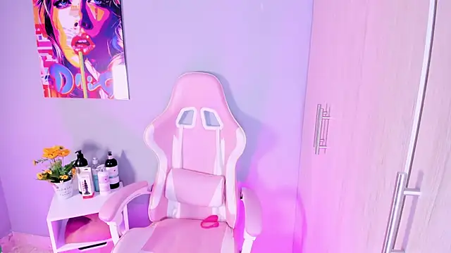 Athenea  fox online show from 11.24.25