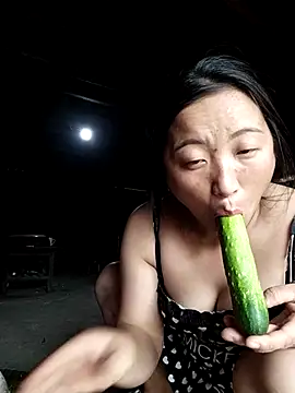 zhen-zo online show from 10.23.25