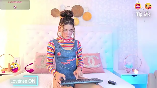 kendallspears 1 online show from 10.11.25