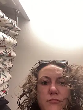 sexybriiiixoxo online show from 04.21.26