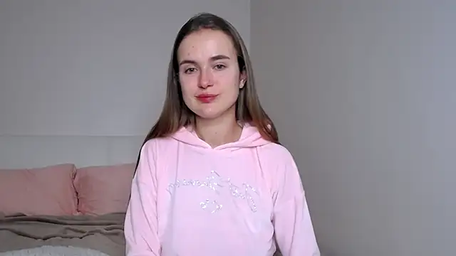 Snapshot of LilMary_ chatting on 12.15.25 LilMary online show from 12.15.25