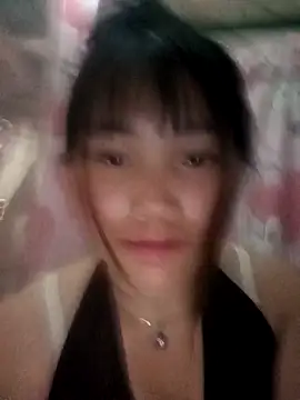 min-xinh online show from 04.23.26