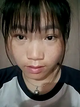 min-xinh online show from 04.27.26