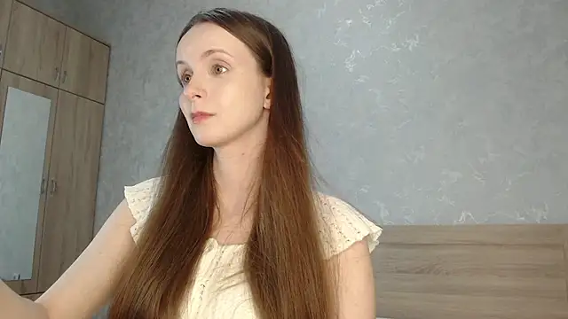 Yourplayfulspark online show from 10.04.25