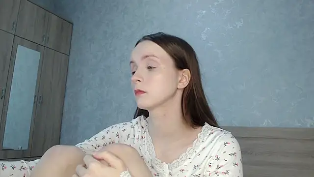 Yourplayfulspark online show from 10.06.25