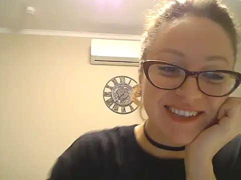 Sweet00Fox online show from 11.02.25