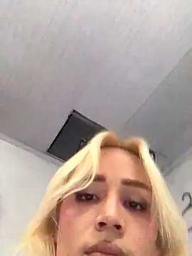 alexawinterrr online show from 09.30.25