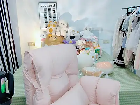 Gardenia-222 online show from 10.18.25