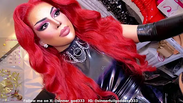 Snapshot of CherryHarper chatting on 10.30.25 CherryHarper online show from 10.30.25