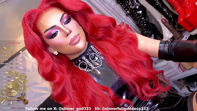 Snapshot of CherryHarper chatting on 11.07.25 CherryHarper online show from 11.07.25