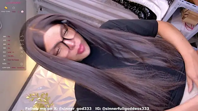 Snapshot of CherryHarper chatting on 11.09.25 CherryHarper online show from 11.09.25