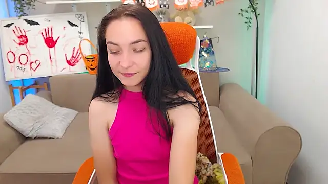 Snapshot of Emilly__Grey chatting on 10.18.25 Emilly Grey online show from 10.18.25