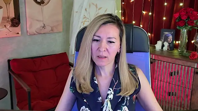DonnaSmitth online show from 04.22.26