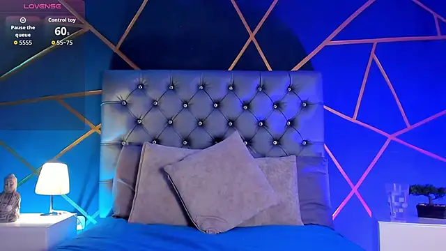 Lian Miller1  online show from 03.08.26