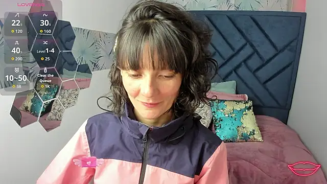 Valery More   online show from 02.19.26