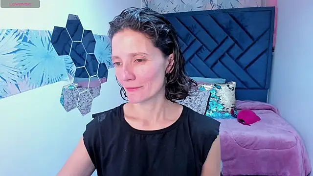 Valery More   online show from 05.07.26