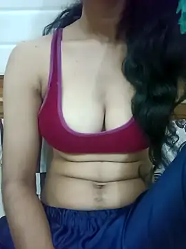 Snapshot of Meenu_rani6 chatting on 10.31.25 Meenu rani6 online show from 10.31.25