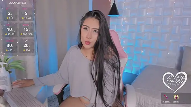 Scarlett Kiiss online show from 03.13.26