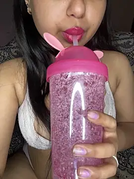 soniyaverma00 online show from 04.30.26