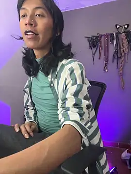 MadamLeRouge online show from 11.05.25