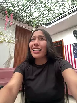 Amelia Rivas online show from 07.04.26