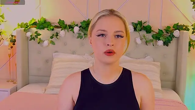 EllyLinn online show from 04.24.26