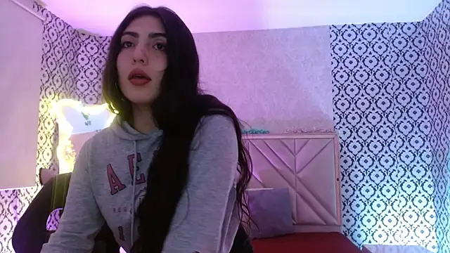 Ixchel tay online show from 01.06.26