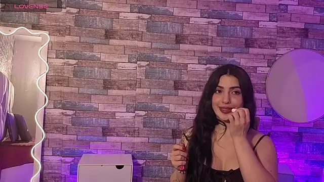 Ixchel tay online show from 03.05.26