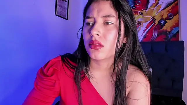 Snapshot of violet_blaze chatting on 11.10.25 violet blaze online show from 11.10.25