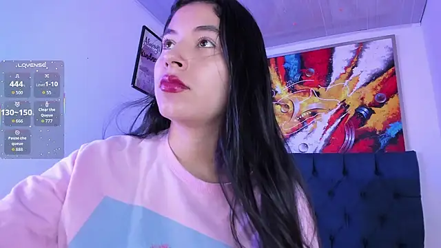 Snapshot of violet_blaze chatting on 11.19.25 violet blaze online show from 11.19.25