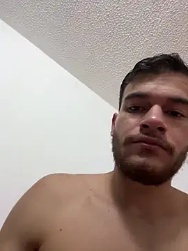 Snapshot of MielSpicy chatting on 10.24.25 MielSpicy online show from 10.24.25