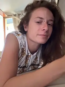 GoldenPussy1329 online show from 06.21.26