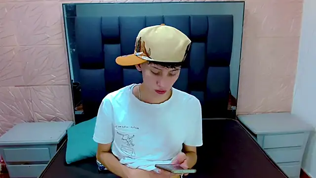 Snapshot of thaigo_twink38 chatting on 11.08.25 thaigo twink38 online show from 11.08.25