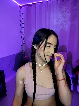 Snapshot of tamara_vald chatting on 11.29.25 tamara vald online show from 11.29.25