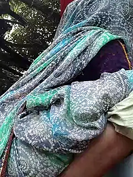 Snapshot of Na_shreya chatting on 10.24.25 Na shreya online show from 10.24.25