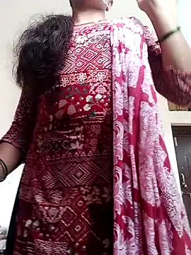 Snapshot of RANI_747 chatting on 10.06.25 RANI 747 online show from 10.06.25