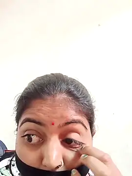Snapshot of RANI_747 chatting on 10.16.25 RANI 747 online show from 10.16.25