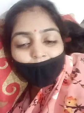 Snapshot of RANI_747 chatting on 10.23.25 RANI 747 online show from 10.23.25