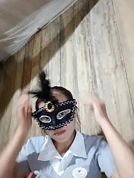 Tuyet xx online show from 10.10.25