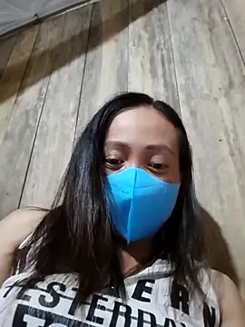 Tuyet xx online show from 10.12.25