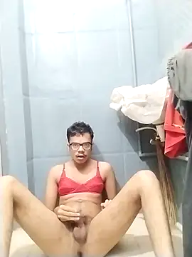 sexybobby13 online show from 10.16.25